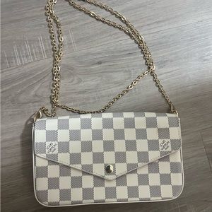 DH Gate Louis Vuitton purse